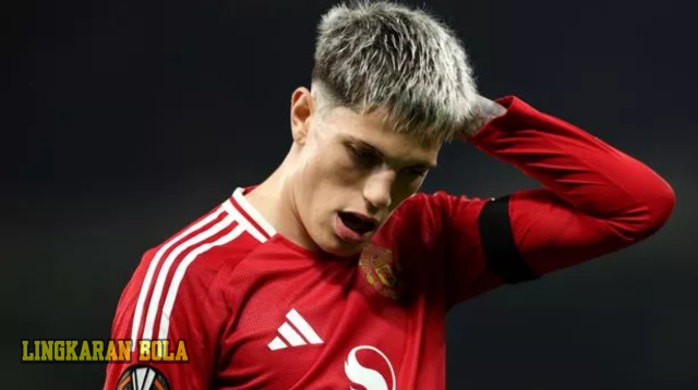 Man Utd Turunkan Harga Alejandro Garnacho — Siap Terima Tawaran £40 Juta
