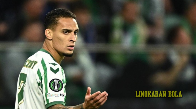 Betis Berpacu dengan Waktu Rekrut Kembali Antony dari MU
