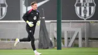 Mengapa Marc-André ter Stegen Persulit Rencana Transfer Barcelona Meski Terusir dari Skuad Utama?