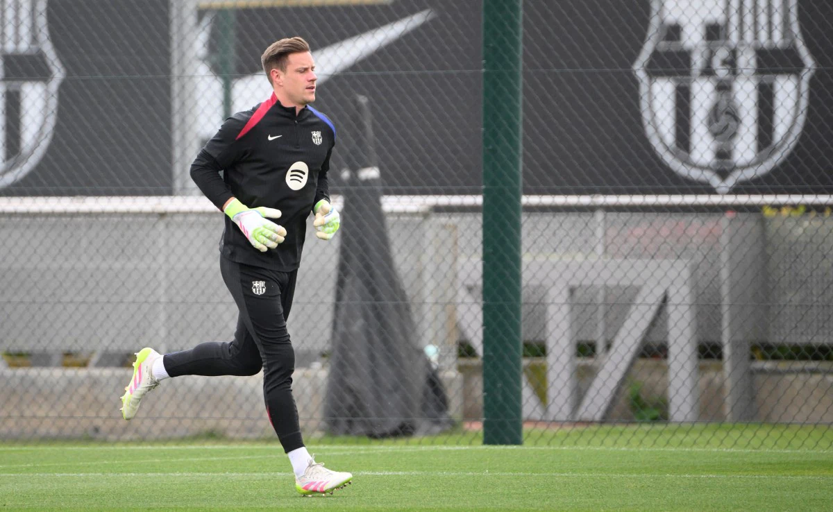 Mengapa Marc-André ter Stegen Persulit Rencana Transfer Barcelona Meski Terusir dari Skuad Utama?